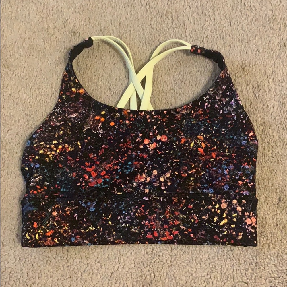 Lululemon sports bra